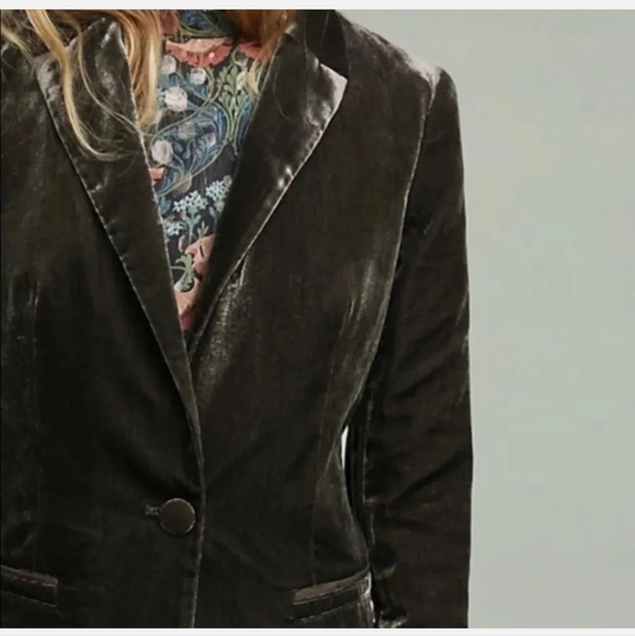 Ett twa by Anthropologie Gallery Velvet Blazer - Picture 11 of 16